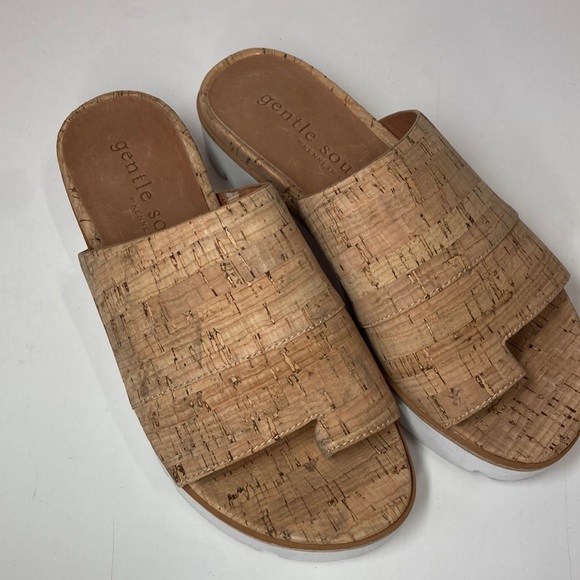 Gentle Souls Kenneth Cole Cork Sandals 
